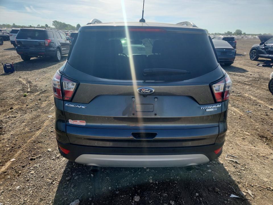 Продажа на аукционе авто 2017 Ford Escape, vin: 1FMCU9J97HUD36487, номер лота: 56094216