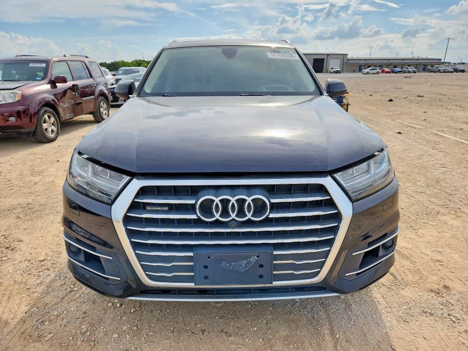 56168556 :رقم المزاد ، WA1VAAF71HD020947 vin ، 2017 Audi Q7 مزاد بيع