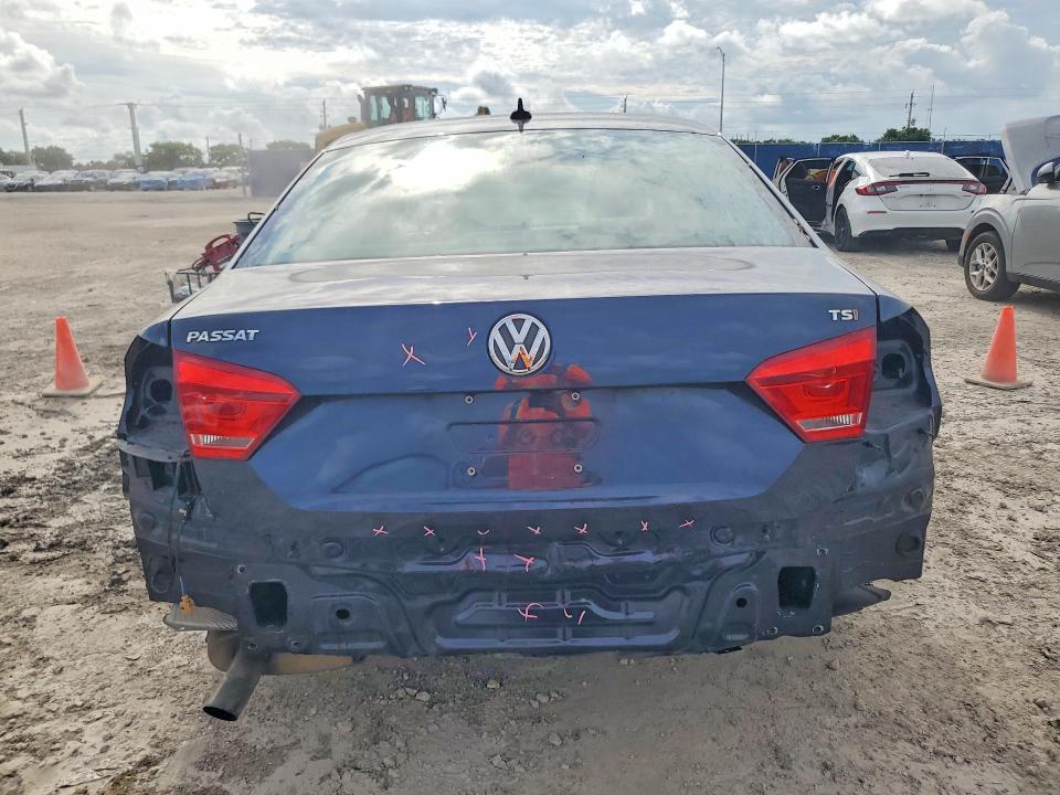 Продаж на аукціоні авто 2015 Volkswagen Passat, vin: 1VWAT7A3XFC096060, номер лоту: 57340936