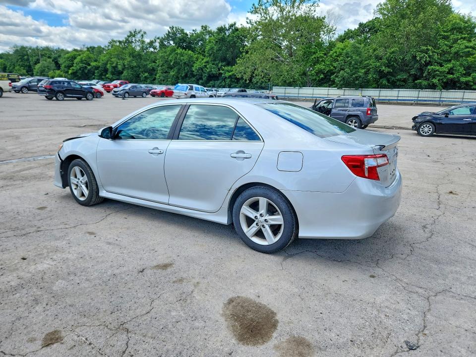 2014 Toyota Camry მანქანა იყიდება აუქციონზე, vin: 4T1BF1FK1EU418570, აუქციონის ნომერი: 57012976