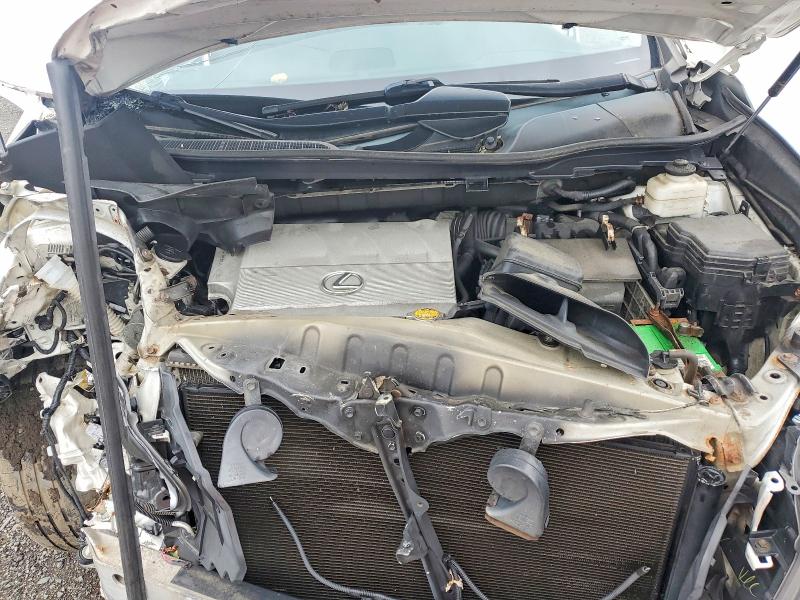 58588806 :رقم المزاد ، 2T2BK1BA8BC111902 vin ، 2011 Lexus Rx مزاد بيع