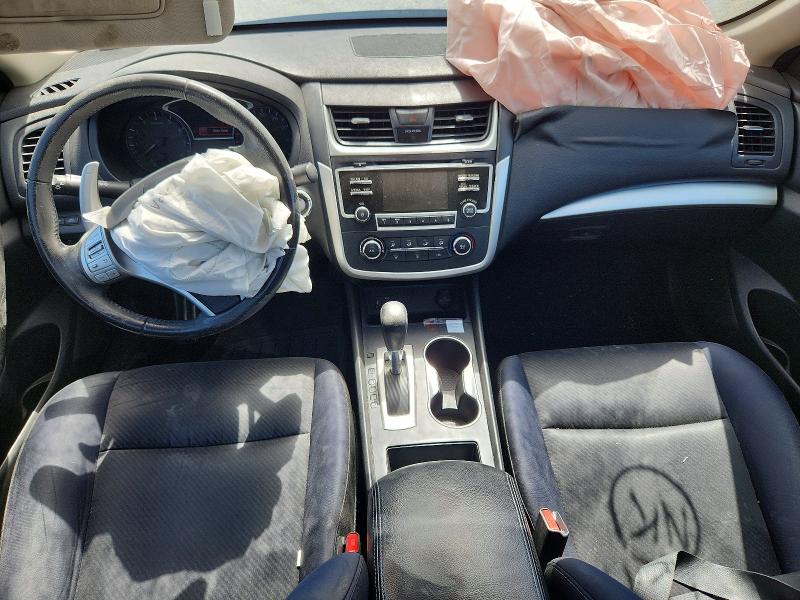 2017 Nissan Altima მანქანა იყიდება აუქციონზე, vin: 1N4AL3AP2HC131858, აუქციონის ნომერი: 48874836