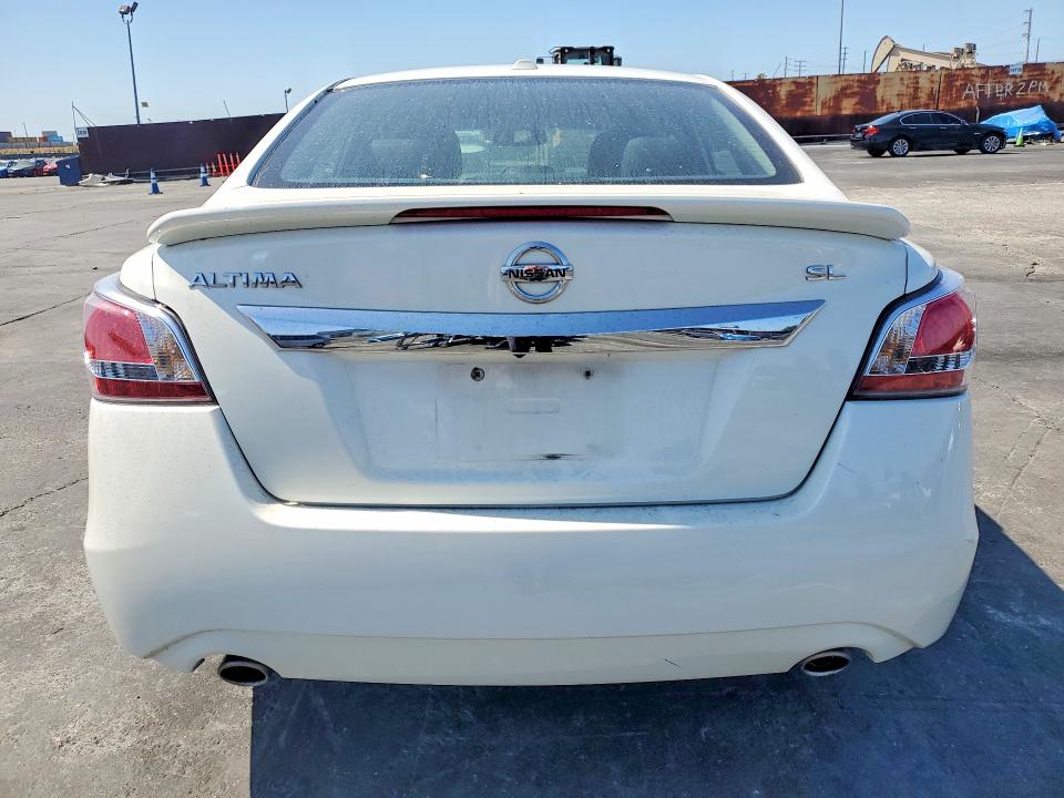 2015 Nissan Altima მანქანა იყიდება აუქციონზე, vin: 1N4AL3AP5FC140096, აუქციონის ნომერი: 57595286