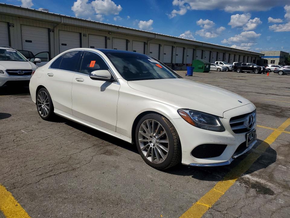 2016 Mercedes-benz C მანქანა იყიდება აუქციონზე, vin: 55SWF4KB1GU106224, აუქციონის ნომერი: 58247036