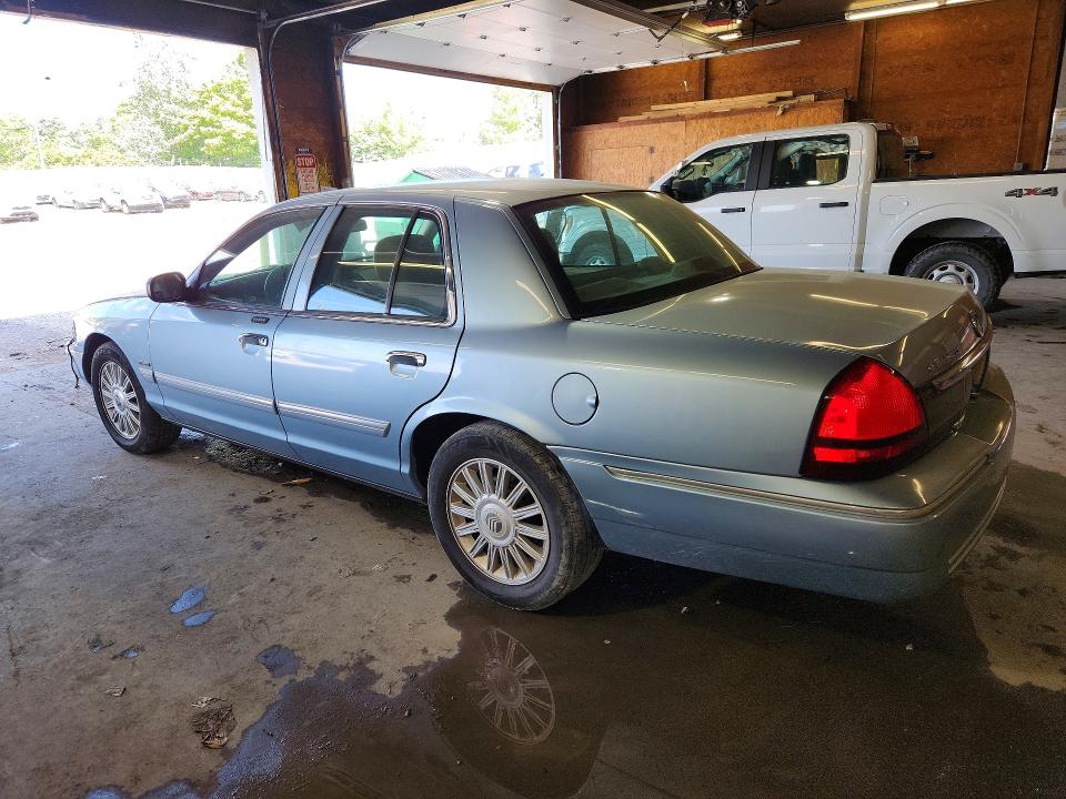 2011 Mercury Grand Marquis მანქანა იყიდება აუქციონზე, vin: 2MEBM7FV6BX600114, აუქციონის ნომერი: 56097866