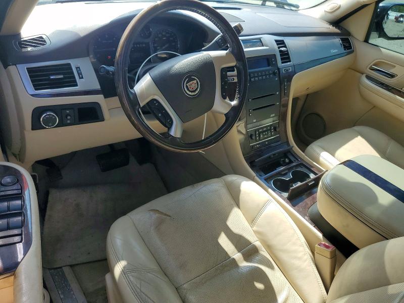 2007 Cadillac Escalade მანქანა იყიდება აუქციონზე, vin: 1GYFK63817R129941, აუქციონის ნომერი: 58574536
