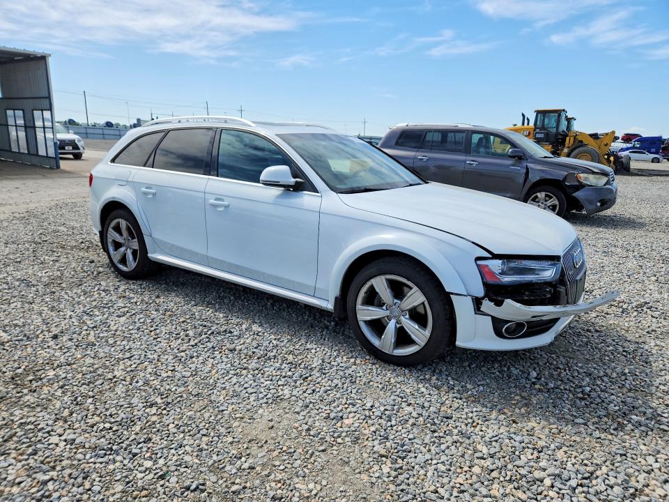 56301026 :رقم المزاد ، WA1UFAFL3FA114143 vin ، 2015 Audi A4 Allroad مزاد بيع
