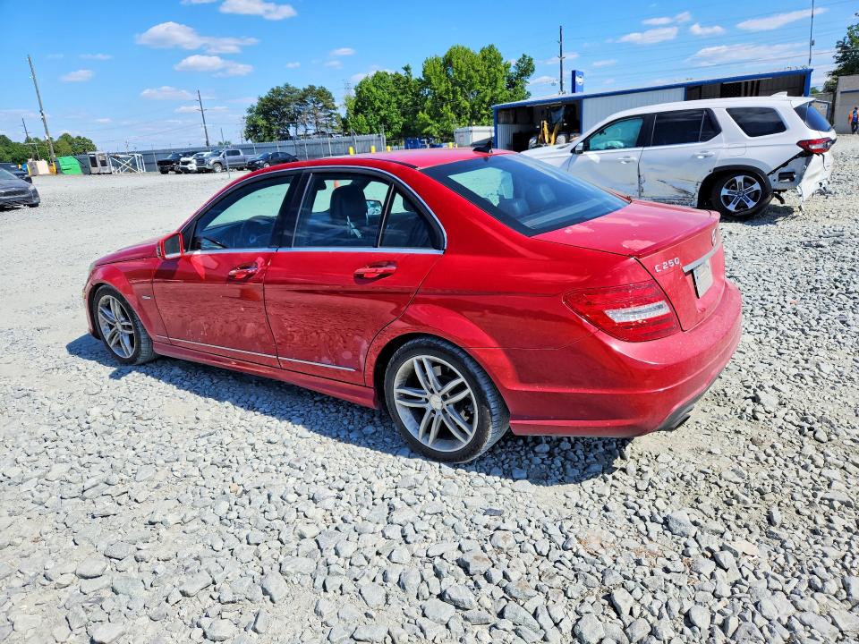 56049606 :رقم المزاد ، WDDGF4HB9CA673416 vin ، 2012 Mercedes-benz C مزاد بيع