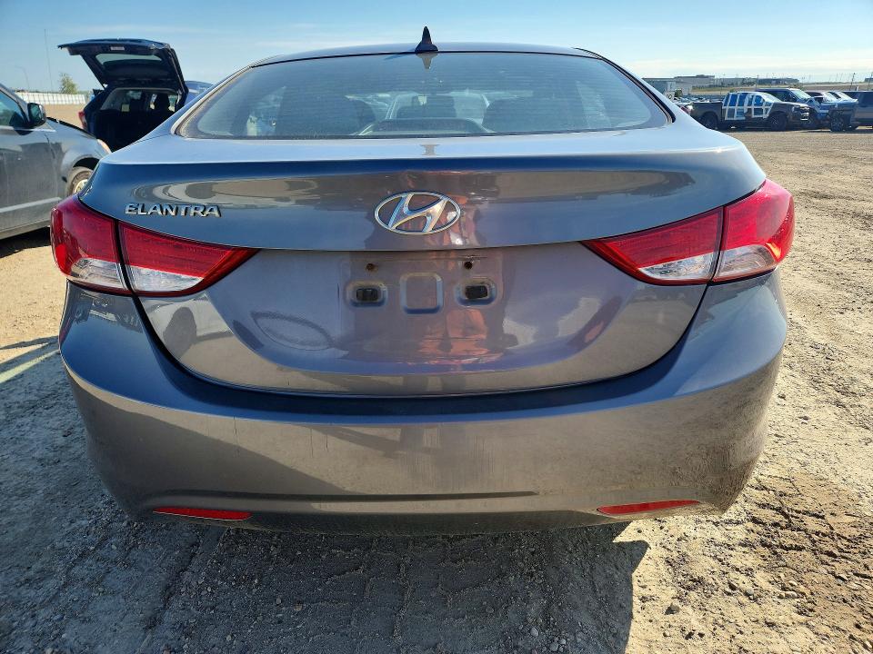 Продажа на аукционе авто 2013 Hyundai Elantra, vin: 5NPDH4AE4DH331037, номер лота: 58744126
