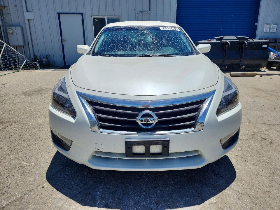 56356156 :رقم المزاد ، 1N4AL3AP7FC197464 vin ، 2015 Nissan Altima مزاد بيع