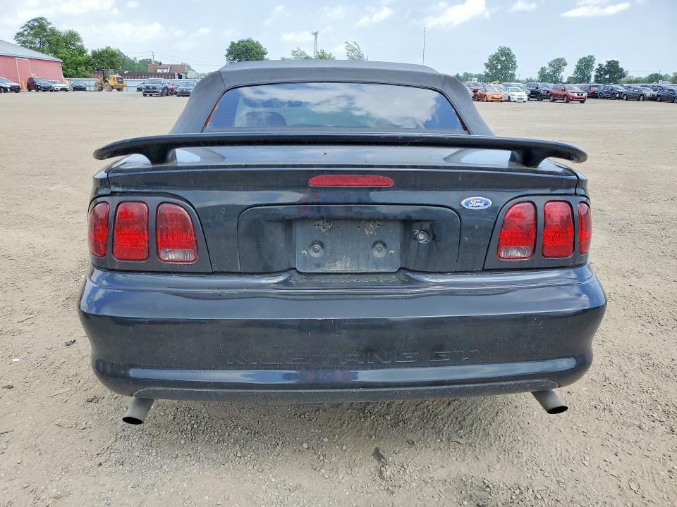 85995195 :رقم المزاد ، 1FALP45T9SF238549 vin ، 1995 Ford Mustang مزاد بيع