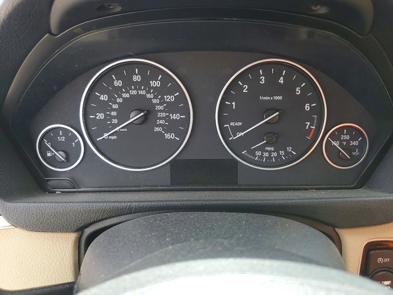 2015 Bmw 320 მანქანა იყიდება აუქციონზე, vin: WBA3B1G56FNT04280, აუქციონის ნომერი: 58139286