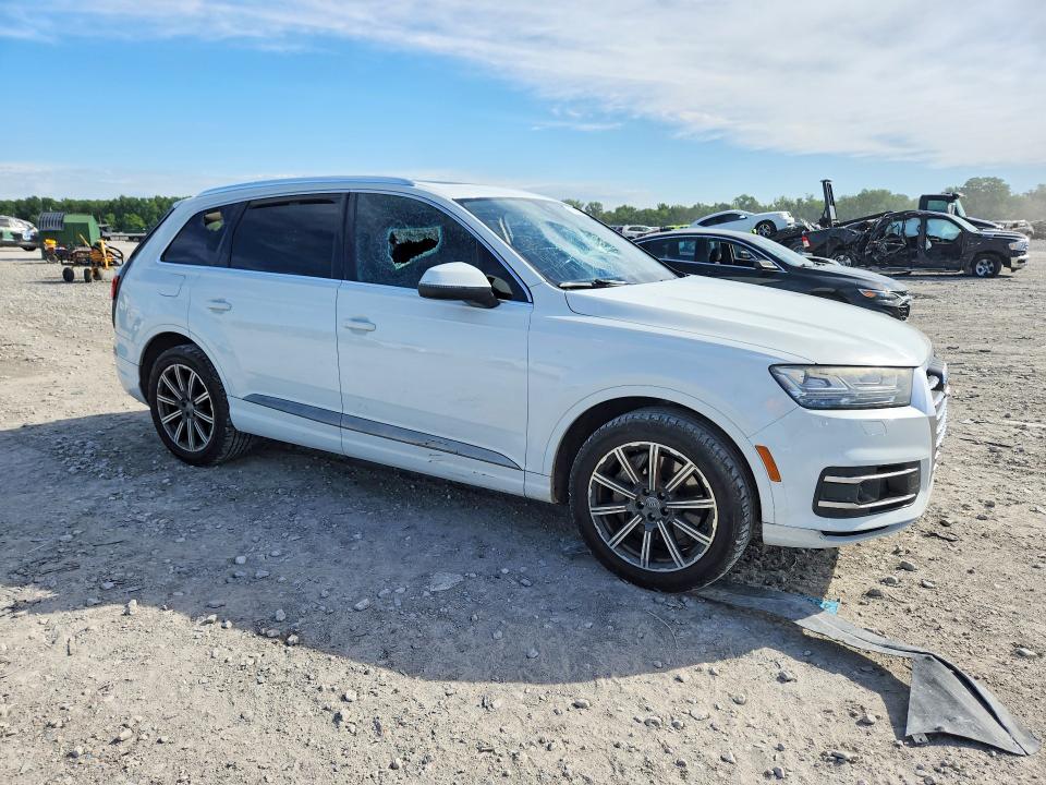 2017 Audi Q7 მანქანა იყიდება აუქციონზე, vin: WA1LAAF76HD005156, აუქციონის ნომერი: 57311316