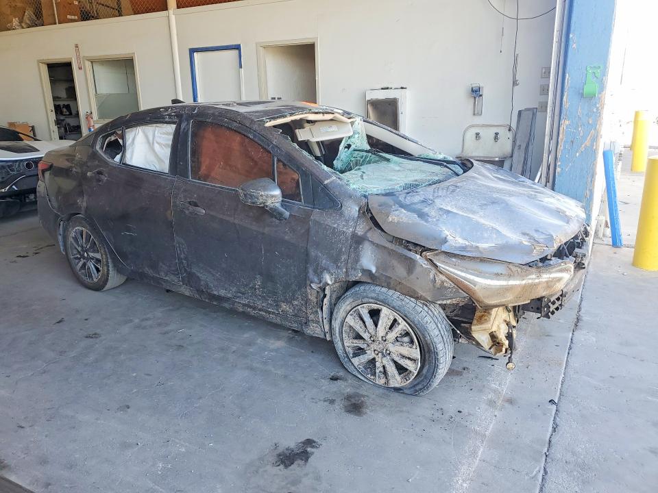 58843016 :رقم المزاد ، 3N1CN8EV5LL873237 vin ، 2020 Nissan Versa مزاد بيع