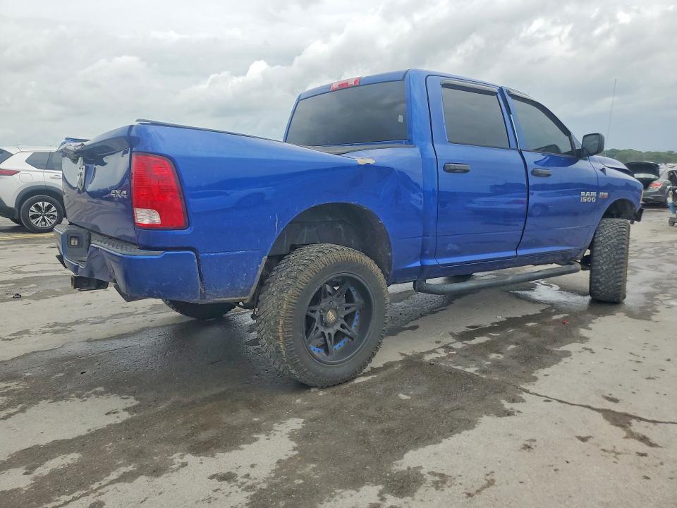 57645706 :رقم المزاد ، 1C6RR7KT9FS532168 vin ، 2015 Ram 1500 مزاد بيع