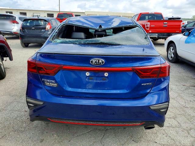 58984256 :رقم المزاد ، 3KPF34ADXME323771 vin ، 2021 Kia Forte مزاد بيع
