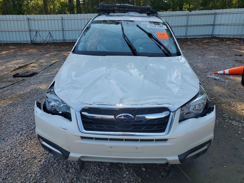 59281886 :رقم المزاد ، JF2SJAEC7JH589406 vin ، 2018 Subaru Forester مزاد بيع