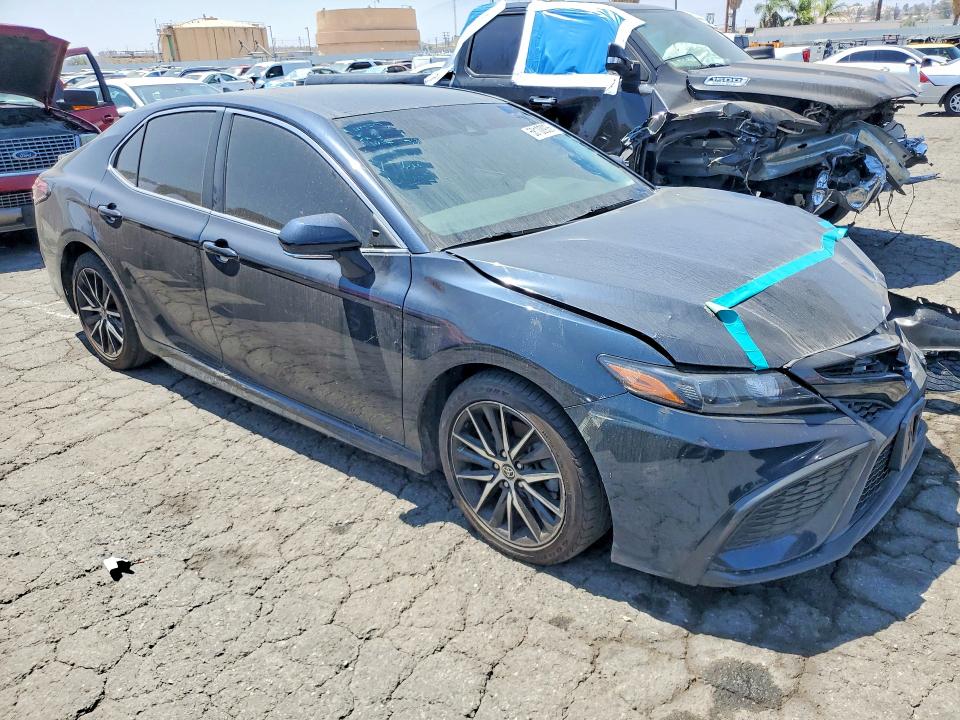 Продажа на аукционе авто 2021 Toyota Camry, vin: 4T1T11AK3MU568463, номер лота: 58100936