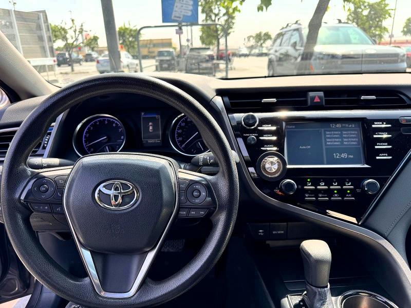 2019 Toyota Camry მანქანა იყიდება აუქციონზე, vin: 4T1B11HK2KU212309, აუქციონის ნომერი: 58142806
