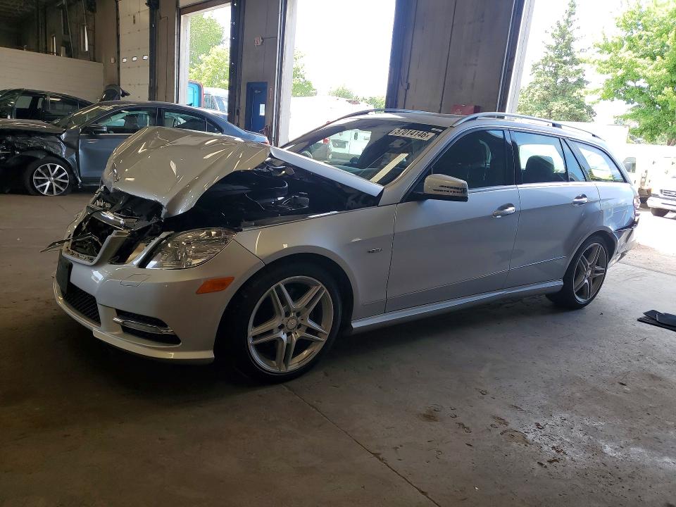 2012 Mercedes-benz E მანქანა იყიდება აუქციონზე, vin: WDDHH8JB9CA600563, აუქციონის ნომერი: 57014146