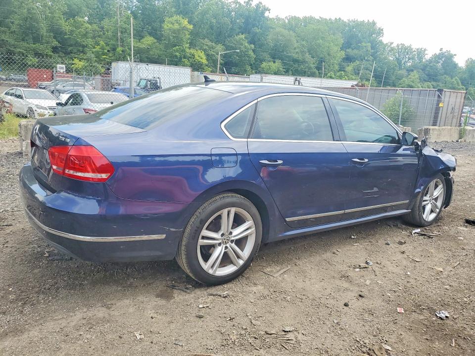 Продажа на аукционе авто 2015 Volkswagen Passat, vin: 1VWBT7A3XFC024473, номер лота: 58530326