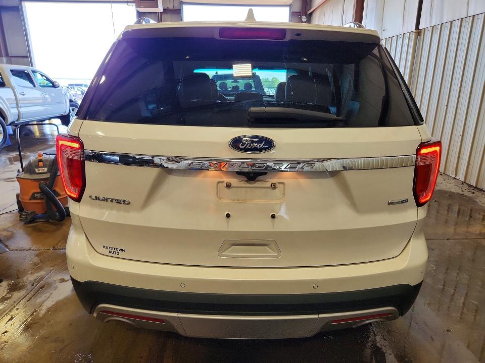 Продажа на аукционе авто 2017 Ford Explorer, vin: 1FM5K8FH2HGA72957, номер лота: 56277716