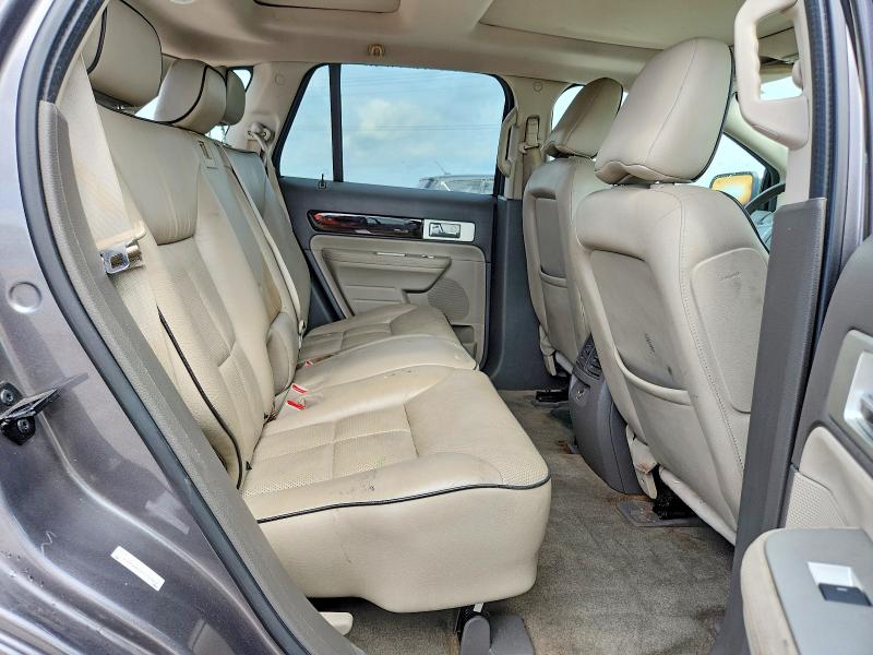 56892726 :رقم المزاد ، 2LMDU68C79BJ07842 vin ، 2009 Lincoln Mkx مزاد بيع