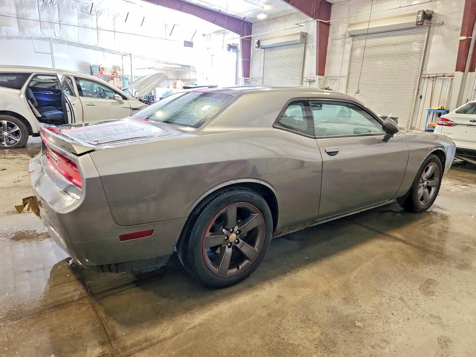 Продажа на аукционе авто 2012 Dodge Challenger, vin: 2C3CDYAG7CH240565, номер лота: 55770336