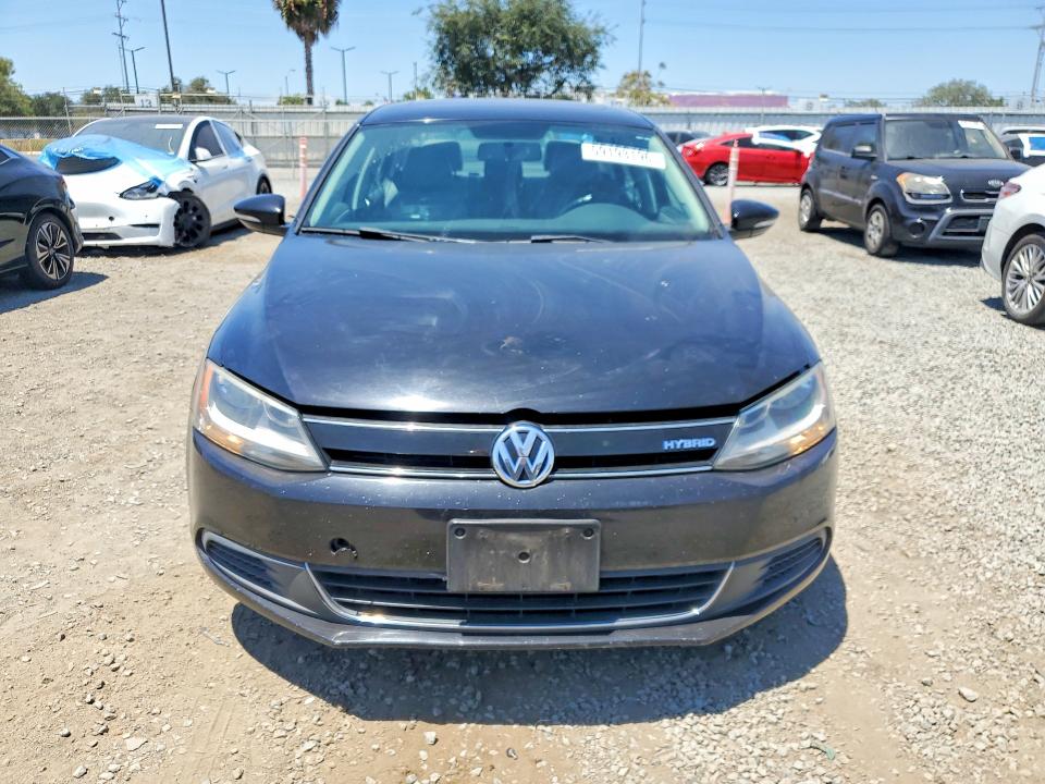 59193196 :رقم المزاد ، 3VW637AJ3DM262208 vin ، 2013 Volkswagon Jetta مزاد بيع