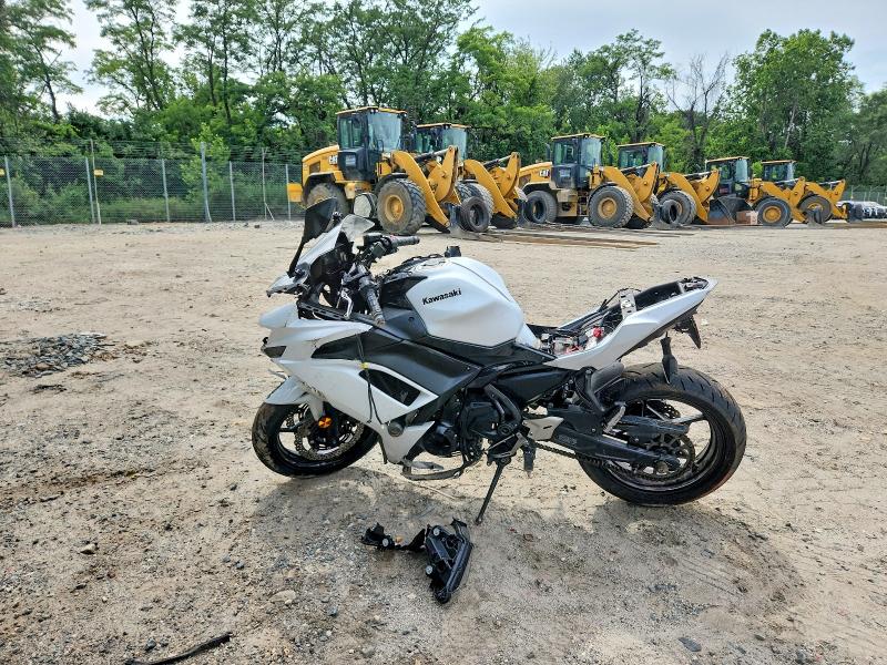 51925306 :رقم المزاد ، ML5EXEN16LDA13247 vin ، 2020 Kawasaki Ex650 مزاد بيع