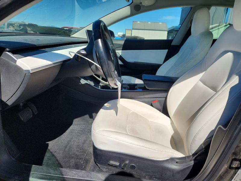 57248126 :رقم المزاد ، 5YJ3E1EB8JF085428 vin ، 2018 Tesla Model 3 مزاد بيع