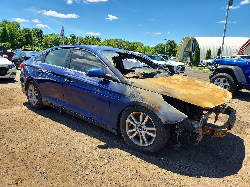 57038776 :رقم المزاد ، 5NPE24AF0GH306736 vin ، 2016 Hyundai Sonata مزاد بيع