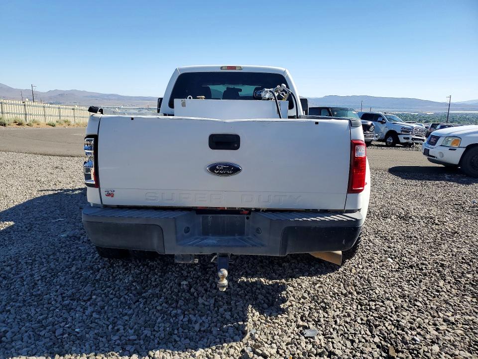 57737786 :رقم المزاد ، 1FT8W4DT5BEA60245 vin ، 2011 Ford F450 مزاد بيع
