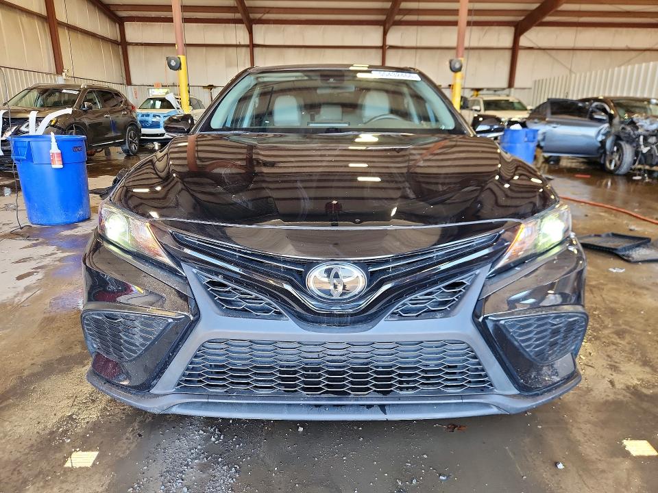 Продаж на аукціоні авто 2024 Toyota Camry, vin: 4T1G11BK0RU127140, номер лоту: 55432466