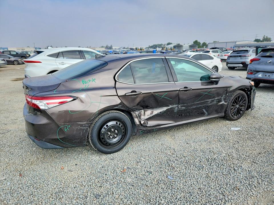 2018 Toyota Camry მანქანა იყიდება აუქციონზე, vin: 4T1BZ1HK6JU007941, აუქციონის ნომერი: 55781136