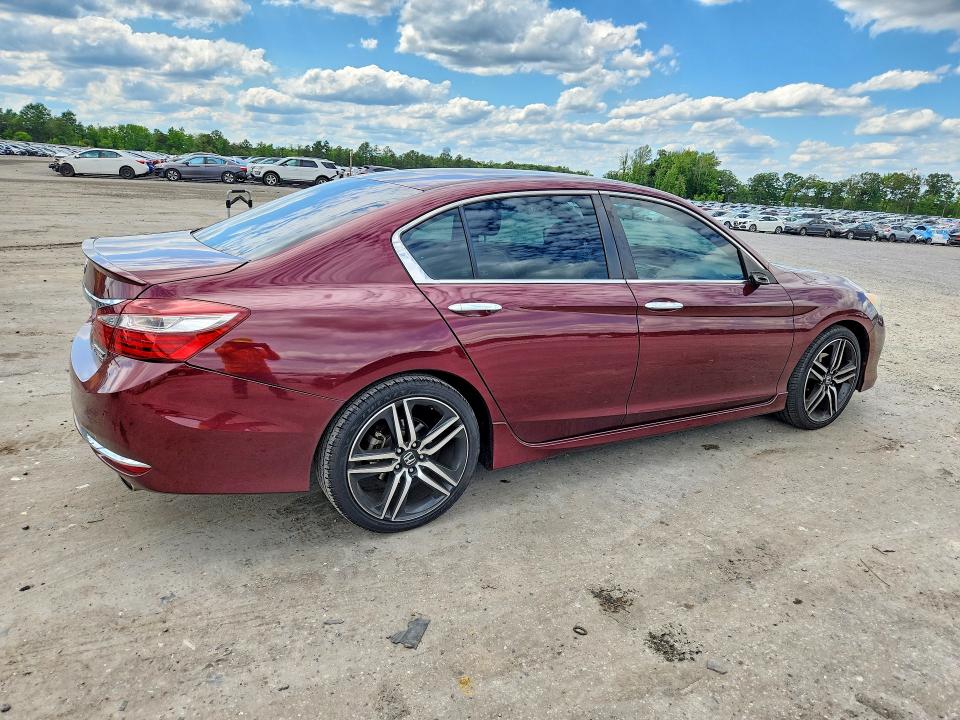 Продаж на аукціоні авто 2017 Honda Accord, vin: 1HGCR2F12HA023818, номер лоту: 57807386