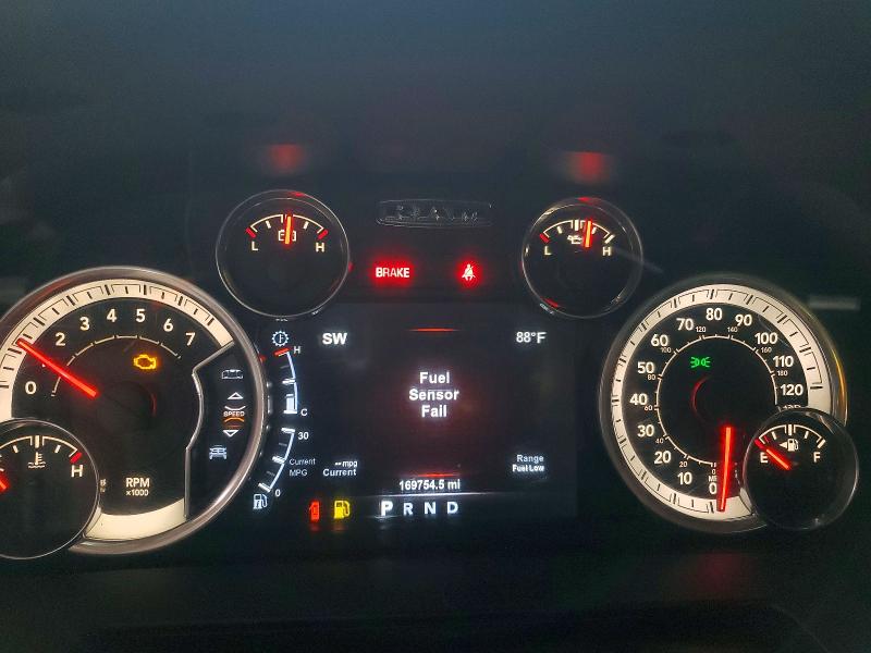 58427456 :رقم المزاد ، 1C6RR7HT7FS540289 vin ، 2015 Ram 1500 مزاد بيع