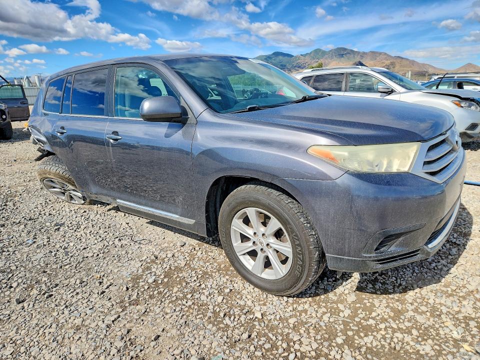 41632366 :رقم المزاد ، 5TDZA3EH8DS035697 vin ، 2013 Toyota Highlander مزاد بيع