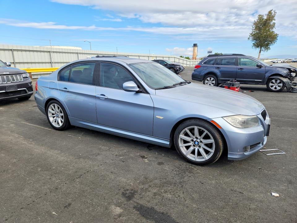 2011 Bmw 328 მანქანა იყიდება აუქციონზე, vin: WBAPH5G56BNM74835, აუქციონის ნომერი: 56174206