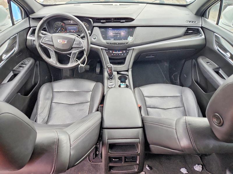 55028316 :رقم المزاد ، 1GYKNDRS4LZ137698 vin ، 2020 Cadillac Xt5 مزاد بيع