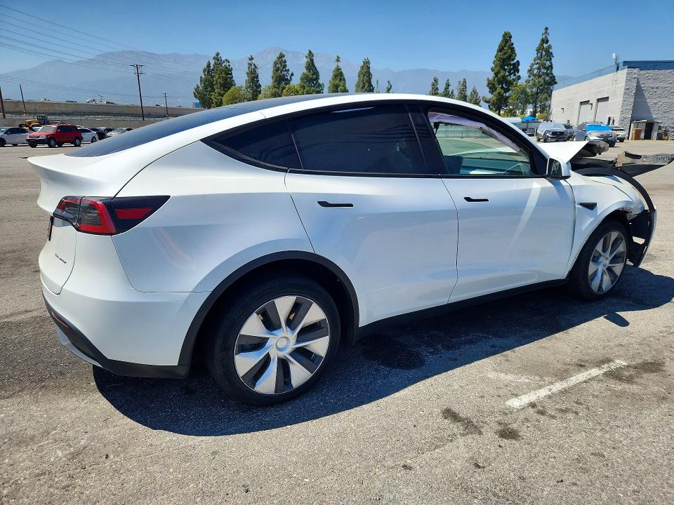 2023 Tesla Model Y მანქანა იყიდება აუქციონზე, vin: 7SAYGDEE4PF623680, აუქციონის ნომერი: 57295476