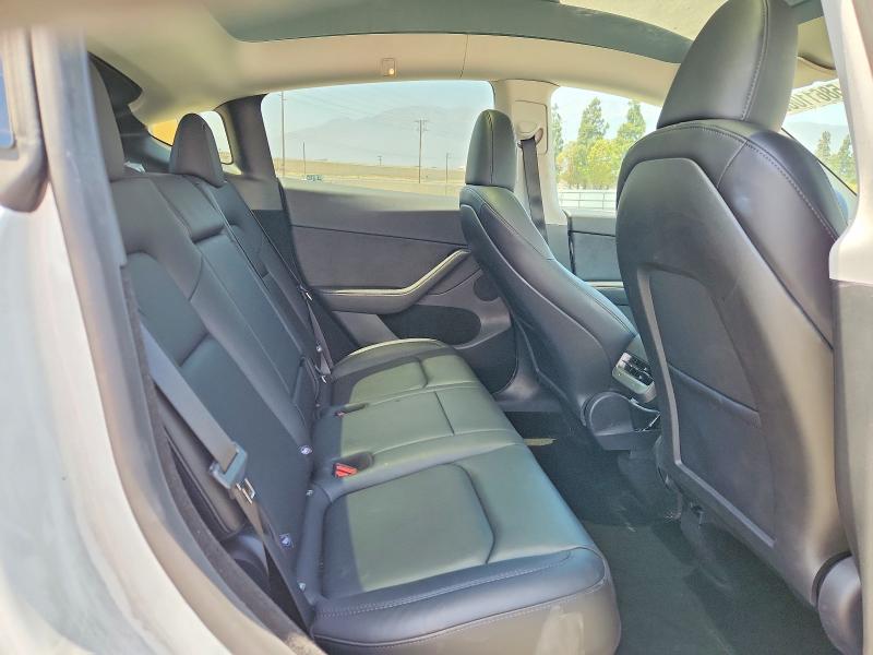 Продаж на аукціоні авто 2025 Tesla Model Y, vin: 7SAYGDED6SF272660, номер лоту: 58611066