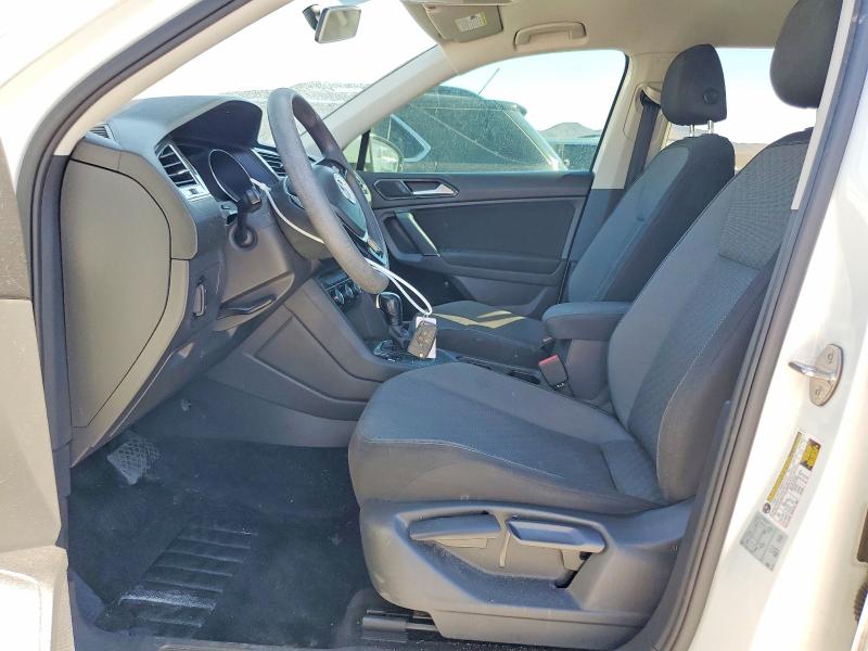 58622896 :رقم المزاد ، 3VV1B7AX6JM115849 vin ، 2018 Volkswagen Tiguan مزاد بيع