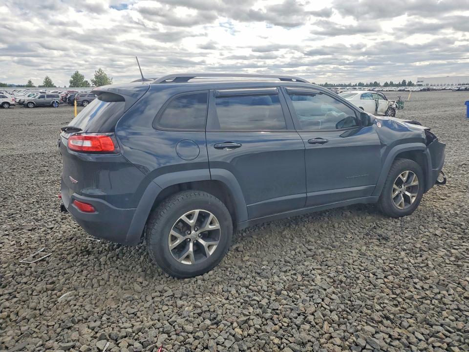 59363346 :رقم المزاد ، 1C4PJMBS9GW224599 vin ، 2016 Jeep Cherokee مزاد بيع