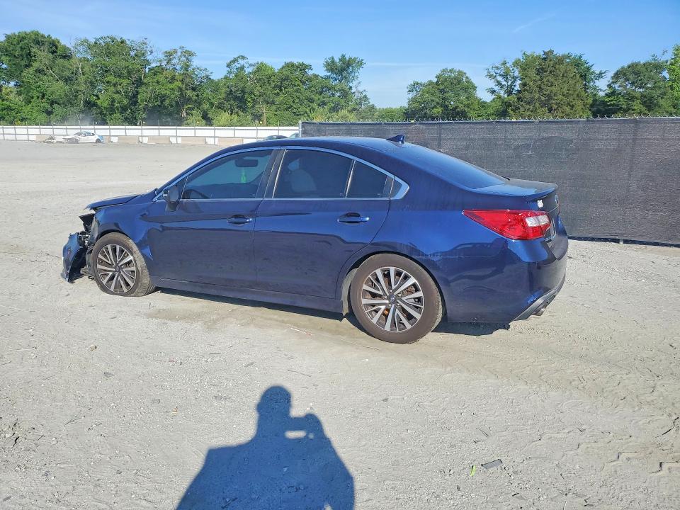 2018 Subaru Legacy მანქანა იყიდება აუქციონზე, vin: 4S3BNAH60J3031807, აუქციონის ნომერი: 56232376