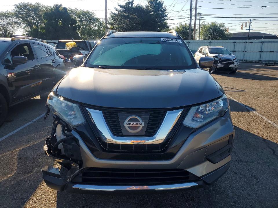 Aukcja sprzedaży 2017 Nissan Rogue, vin: 5N1AT2MT5HC841152, numer aukcji: 58584366