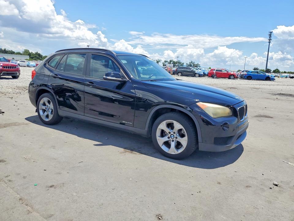 56422256 :رقم المزاد ، WBAVM1C58DVW42818 vin ، 2013 Bmw X1 مزاد بيع