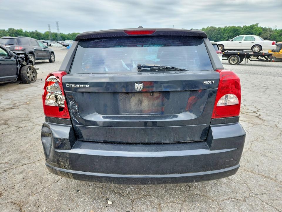 60157306 :رقم المزاد ، 1B3HB48B28D784813 vin ، 2008 Dodge Caliber مزاد بيع