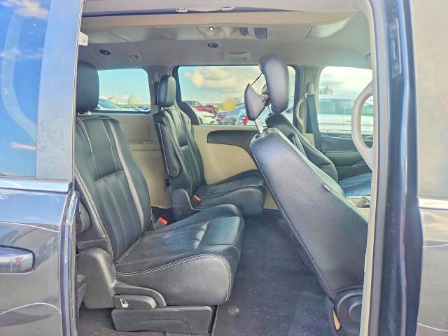 56626506 :رقم المزاد ، 2C4RC1BG8ER124545 vin ، 2014 Chrysler Town & Country مزاد بيع