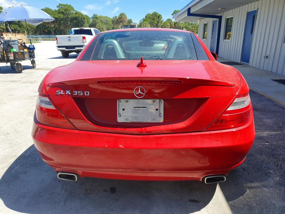 56282596 :رقم المزاد ، WDDPK5HA1DF050093 vin ، 2013 Mercedes-benz Slk مزاد بيع